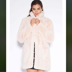 Apparis Sophie Coat (Light pink)